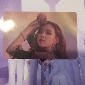 Black pink Photocard with Pearl Accessories